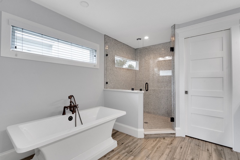 Primary Bathroom, Ensuite