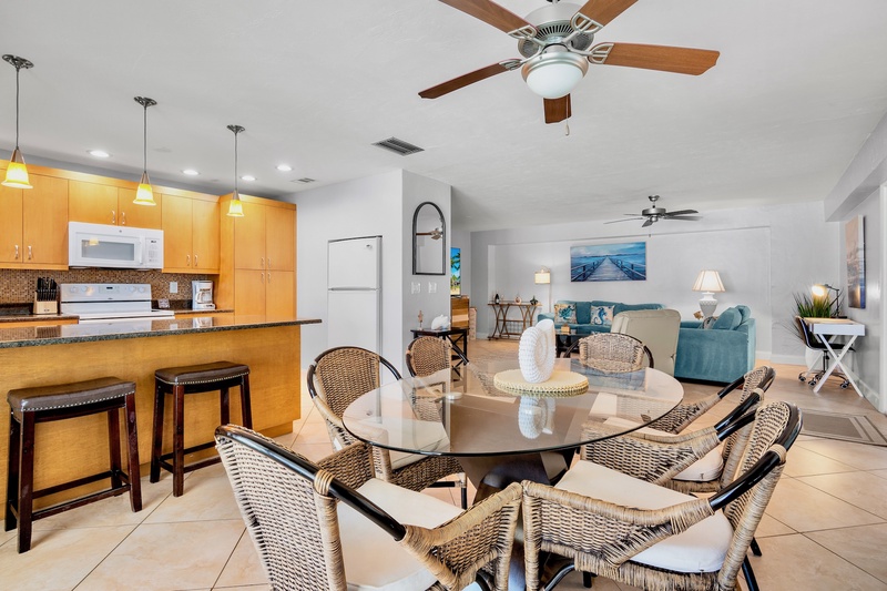 Jamaica Royale 606 by Tropical Sands Accommodations