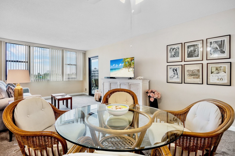 Harbor Towers Unit 501 by Tropical Sands Accommodations