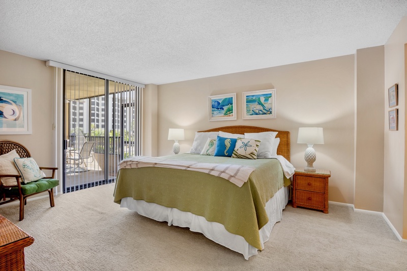 Gulf and Bay Club D101 by Tropical Sands Accommodations