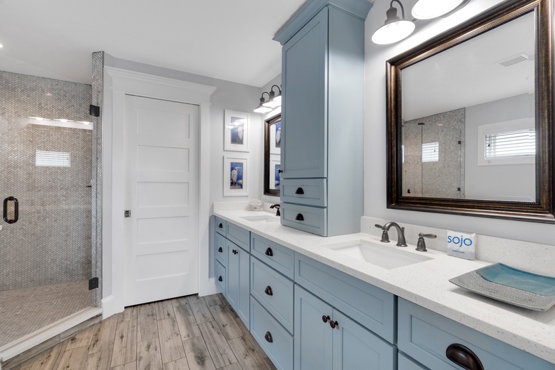 Primary Bathroom, Ensuite