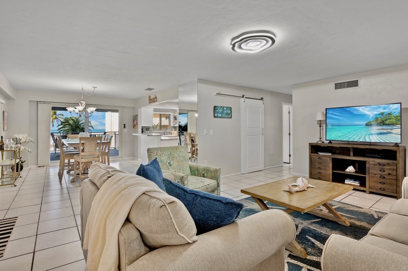 Jamaica Royale 306 by Tropical Sands Accommodations