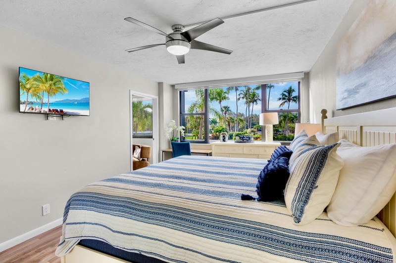 Harbor Towers 221 by Tropical Sands Accommodations