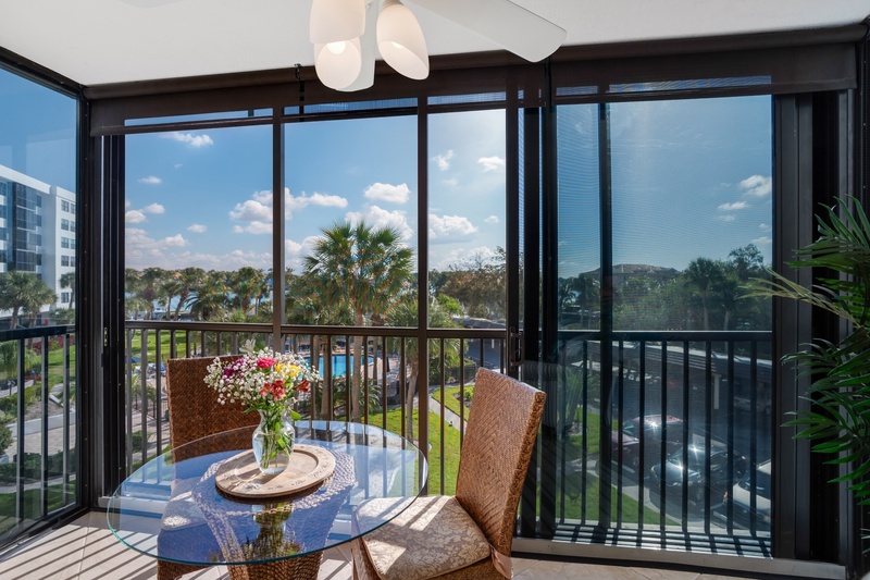 Harbor Towers Unit 330 by Tropical Sands Accommodations