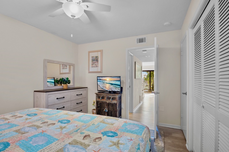 Midnight Cove II Unit 333 by Tropical Sands Accommodations