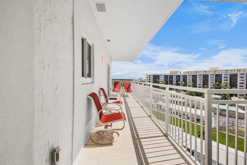 Jamaica Royale 605 by Tropical Sands Accommodations