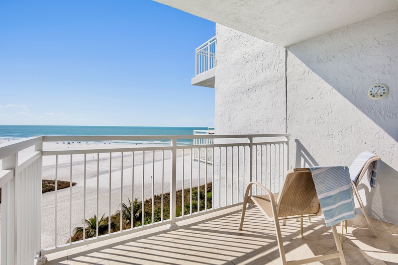 Jamaica Royale 702 by Tropical Sands Accommodations