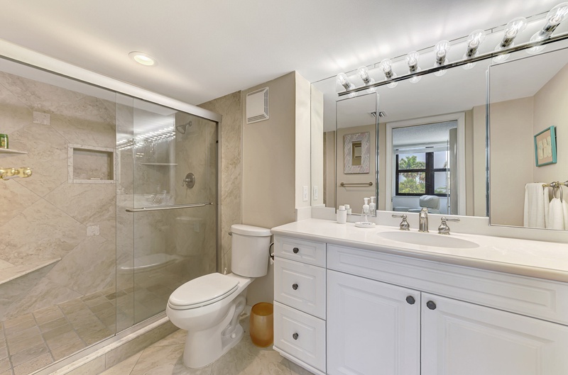 Harbor Towers 319- Tropical Sand Accommodations