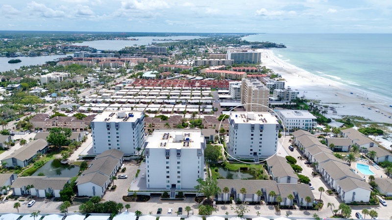 Stunning aerial view of Peppertree Paradise #507