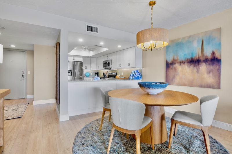 Midnight Cove II Unit 133 by Tropical Sands Accommodations