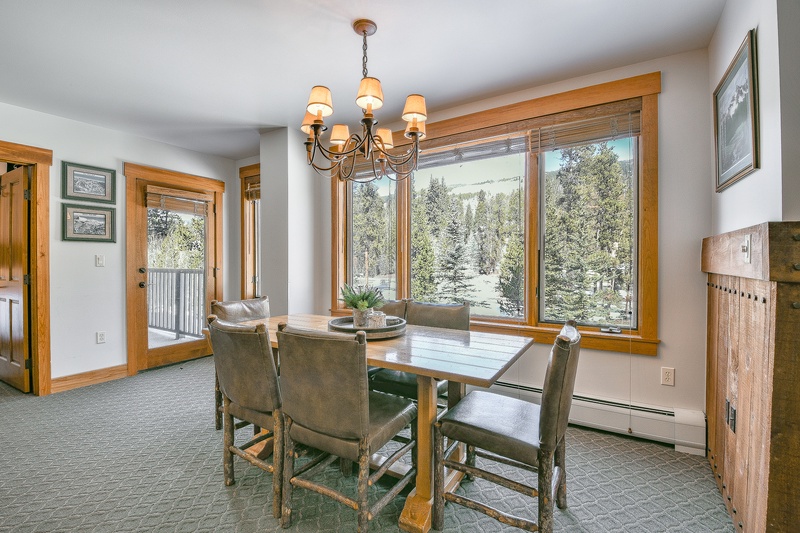 Dining table that is also great for playing board games #winter