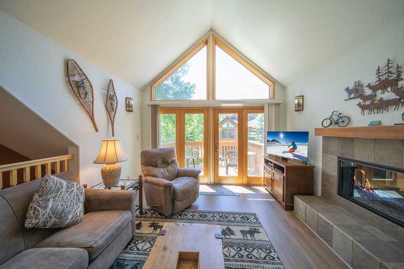 Bright, beautiful ski vacation property #summer