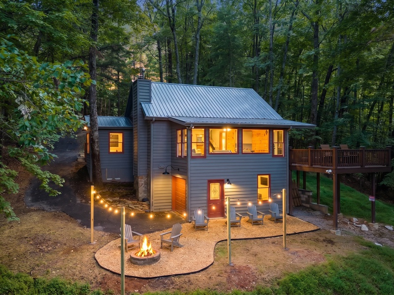 Featured Property Tiny Pines