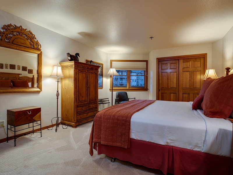 Settle into comfort with elegant wood furnishings, warm lighting, and classic mountain charm waiting to welcome you at the end of each day.