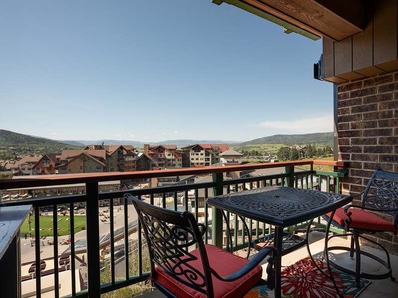 Sip your morning coffee at this mountain-view balcony, where rolling hills frame the quiet neighborhood below and invite peaceful starts to your day.
