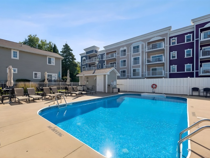 Featured Property Lakebound