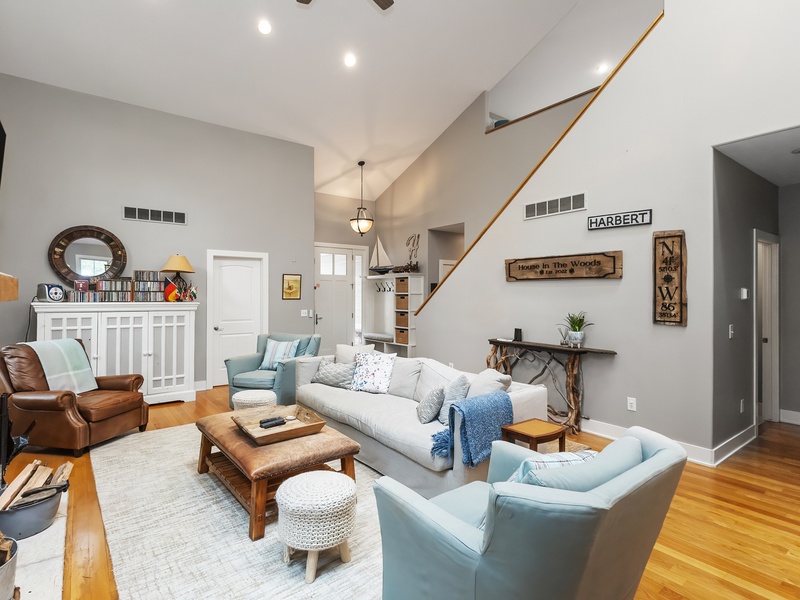 Featured Property House in the Woods