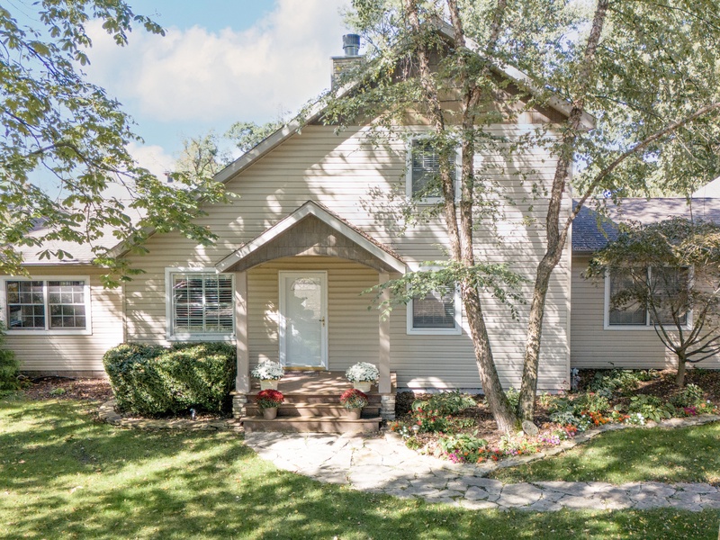 Featured Property Crowes Cottage