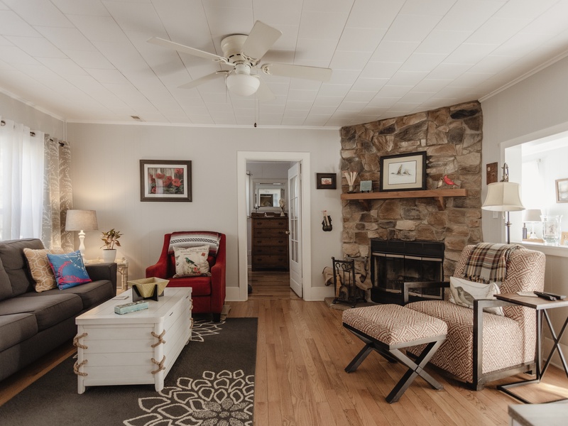 Featured Property Red Bird Cottage