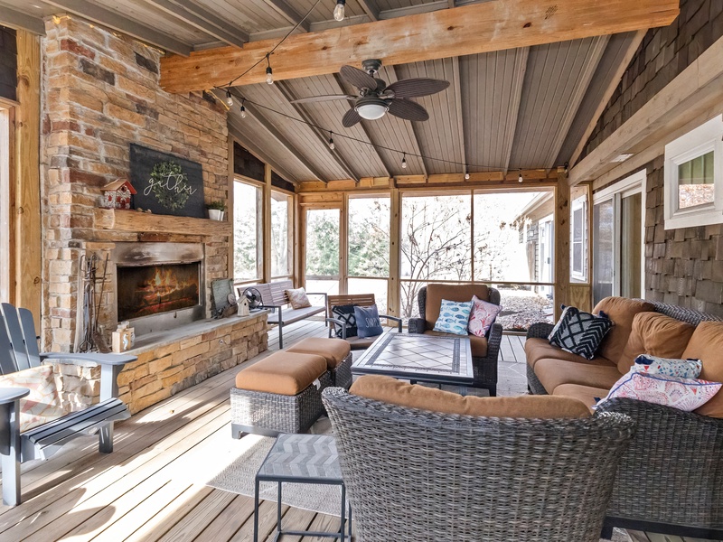 Featured Property Sunset Breeze