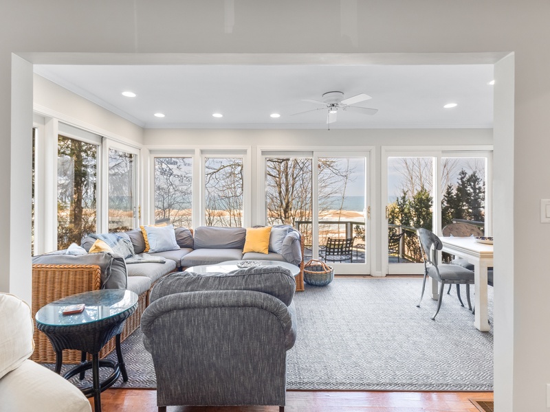 Featured Property Shore Thing