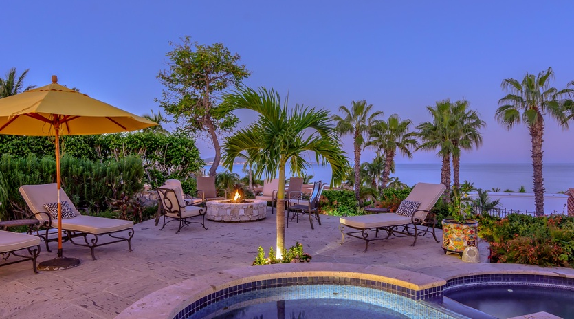 Pool and Jacuzzi view