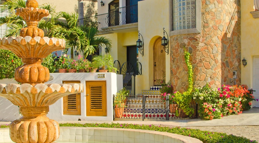 Exterior of villa with gorgeous fountain