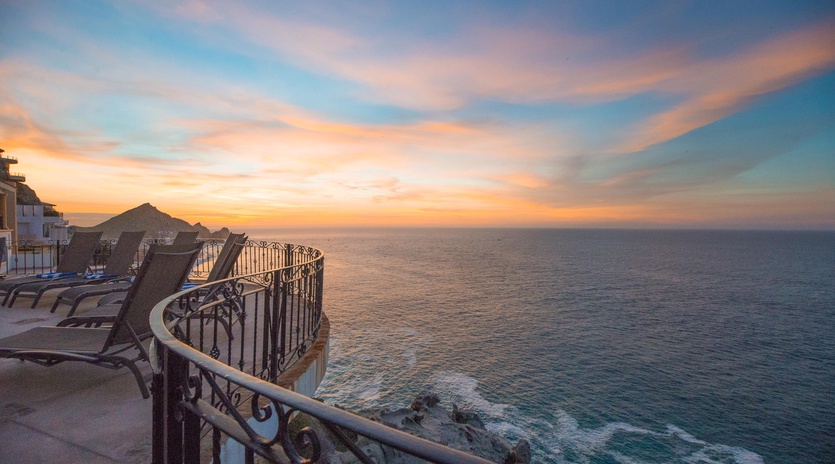 Sunrise cliff side views from pool patio