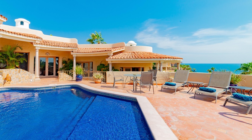Pool and lounge with gorgeous ocean view