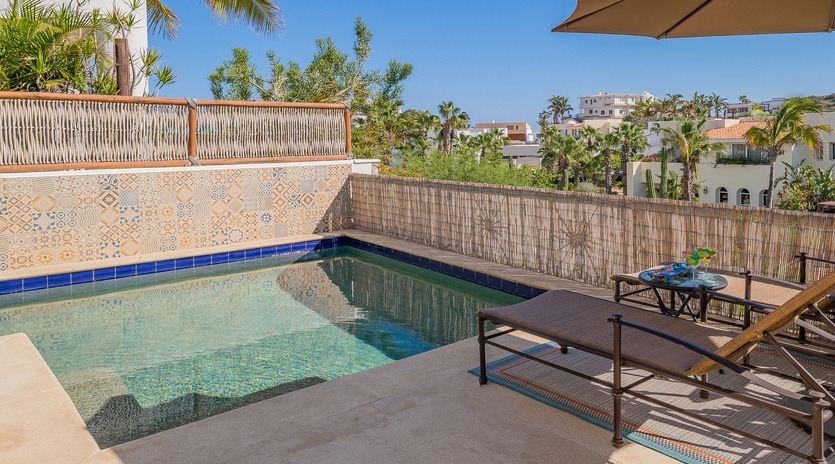 Private pool