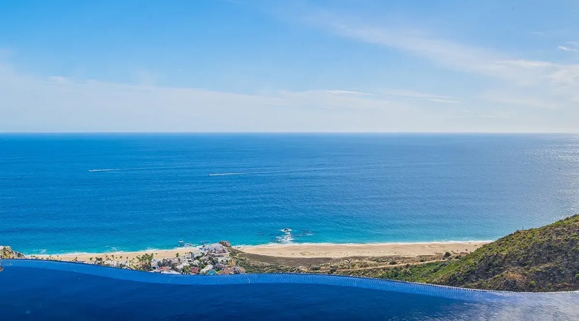 Infinity pool overlooking the ocean