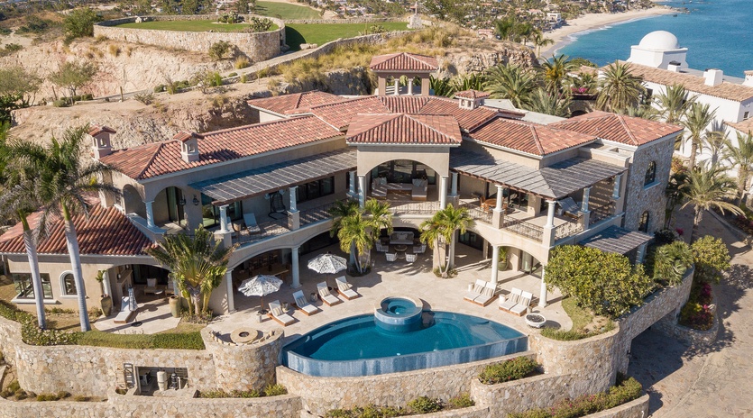 Bird's eye view of villa