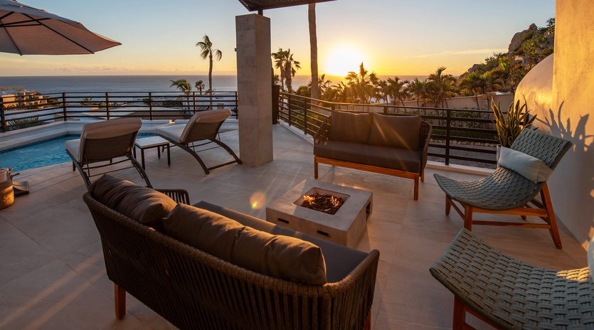 Outdoor seating with fire pit