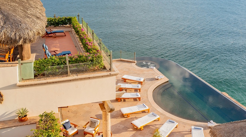 Gorgeous patio with incredible ocean views