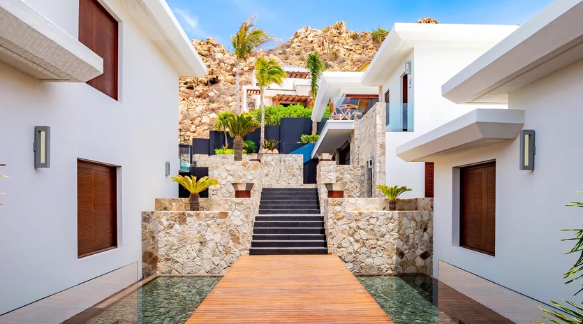 Stunning outdoor walkway