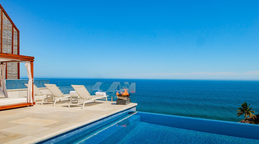 Patio with infinity edge pool and ocean view -2