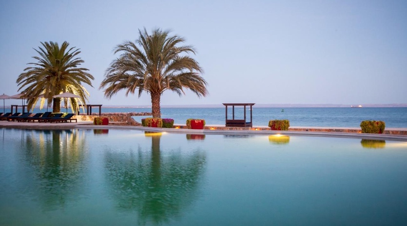 Residence_101_-_102_Playa_De_La_Paz-2