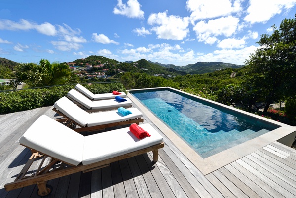 St-Barts-Villa-TIVpol01