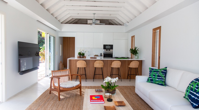 living-room-ti-castelle-track2