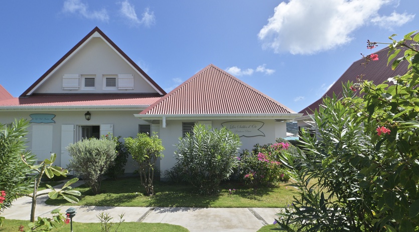 exterior-1-les-sables-d-or-val-andre-track6