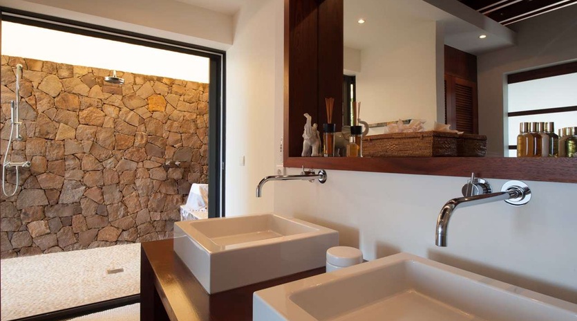 Bathroom at WV IDS, Pointe Milou, St. Barthelemy
