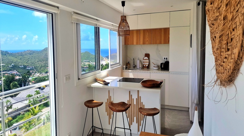 kitchen-ocean-nest-track1