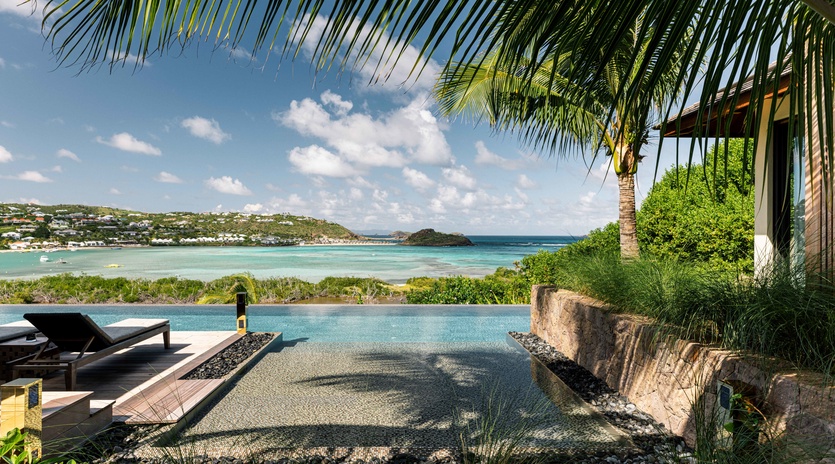 exterior-1-larimar-new-villa-track5