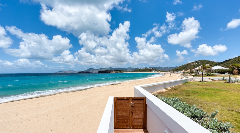 beach-view-casa-cervo-track2