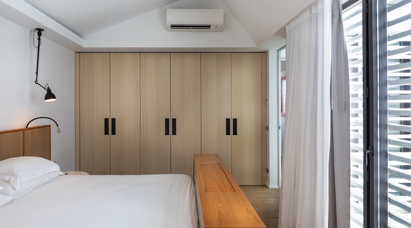 guest-bedroom2-opus-track2