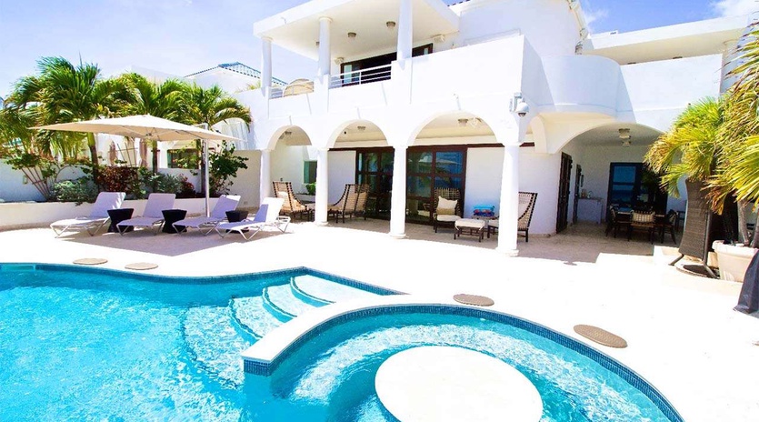 Villa Pool at PIE BAH, Beachfront/Cupecoy, St. Martin