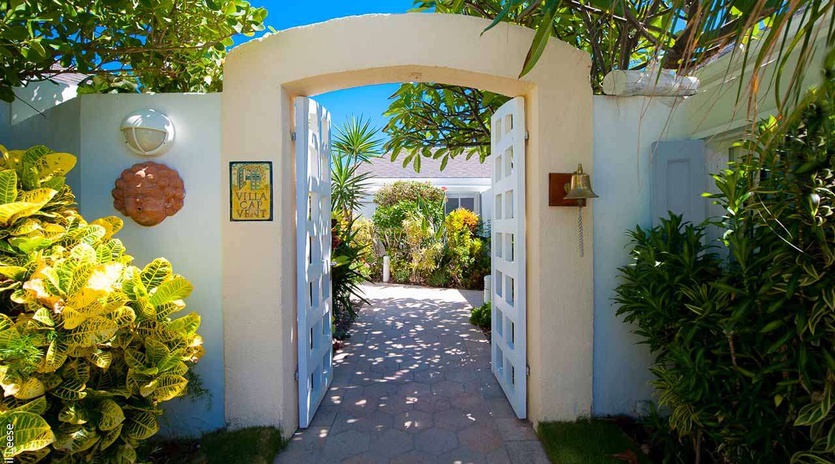 ENTWV MOZ, Pointe Milou, St. Barthelemy