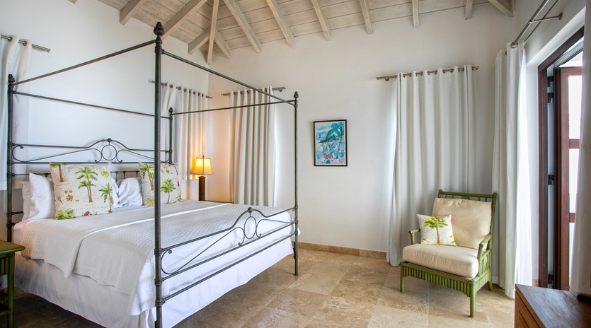 bedroom-2-etoile-de-mer-track2