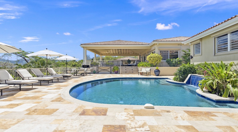 Exterior-Maison de Reve-Track-10