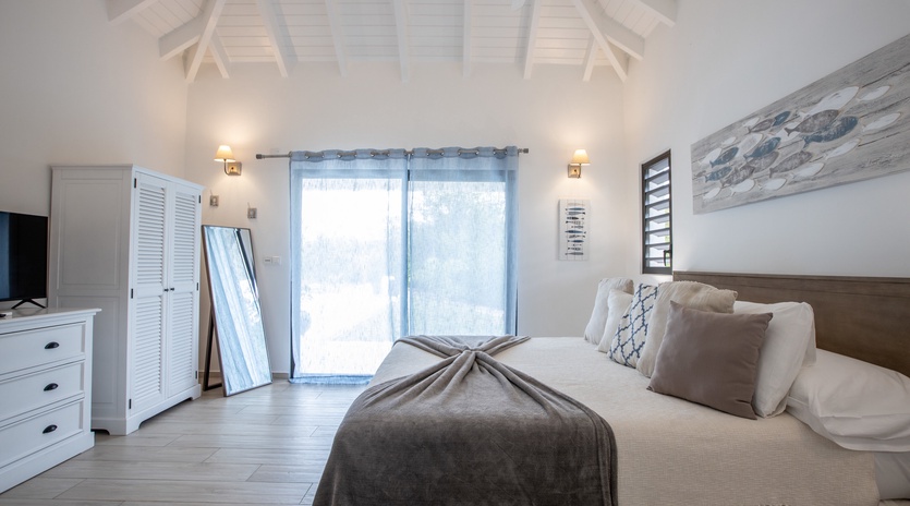 bedroom-1-arawak-track4